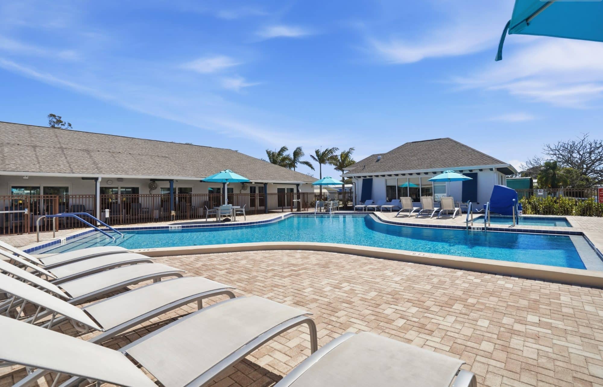 086 Shoreline Amenities 2