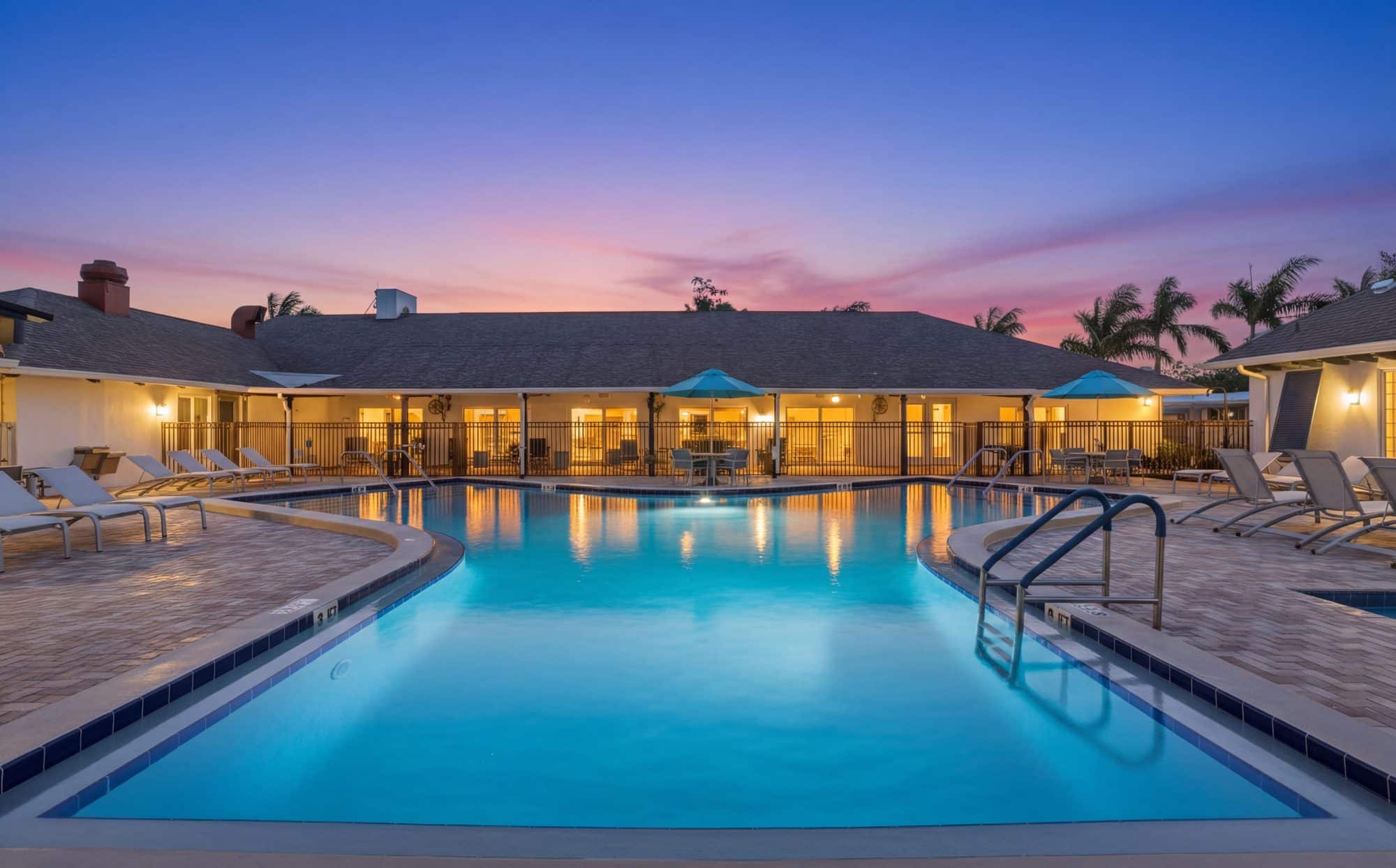 105 Shoreline Amenities 4 twilight